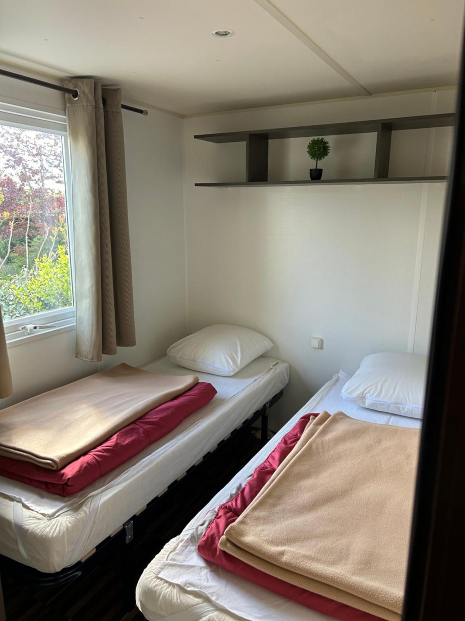 Les Pierres Chaudes Hotel Veyrignac Bagian luar foto